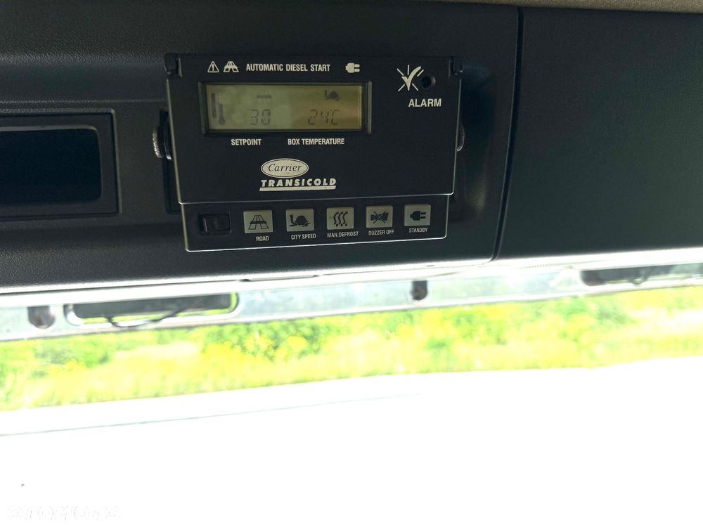 Scania P320 / CHŁODNIA /  CARRIER 950 NORDIC / WINDA ZEPRO - 17