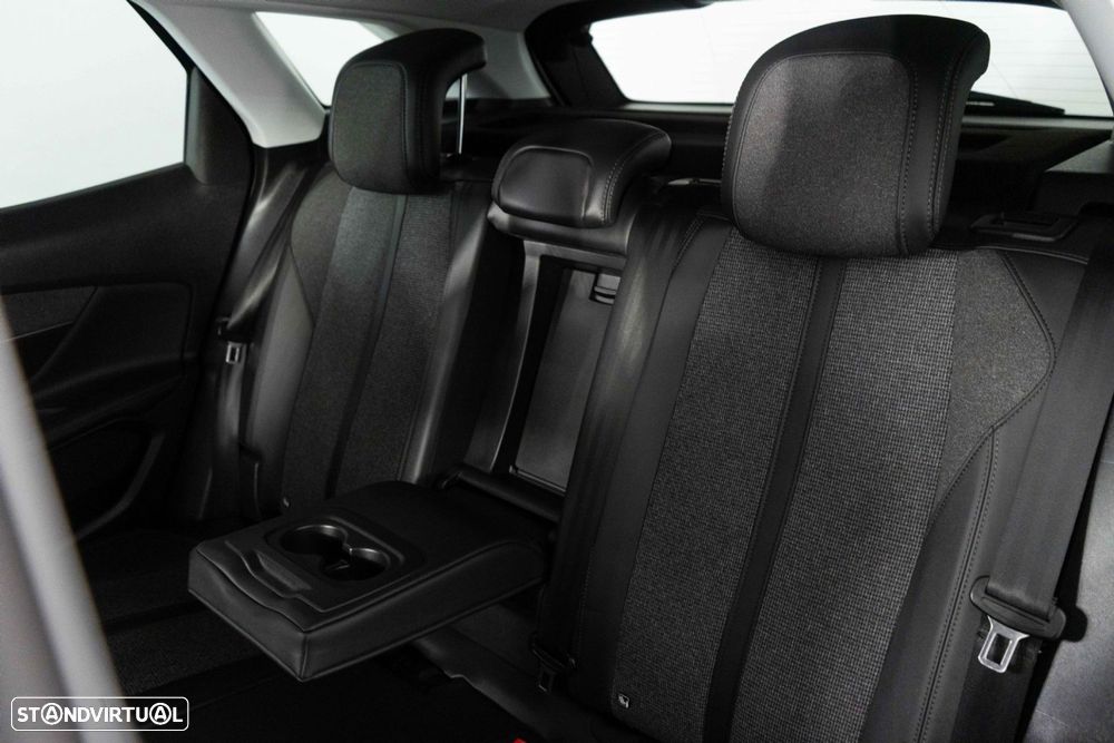 Peugeot 3008 1.2 PureTech Allure - 9