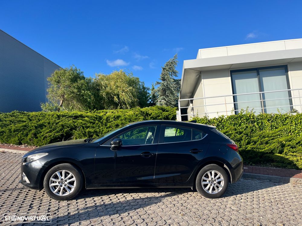 Mazda 3 Hatchback SKYACTIV-D 105 Center-Line - 3