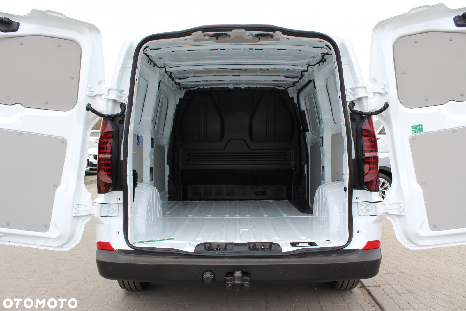 Volkswagen Transporter - 8