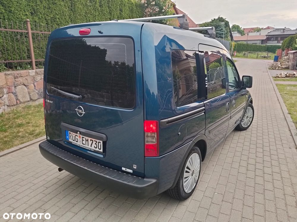Opel Combo Tour Color Edition - 10