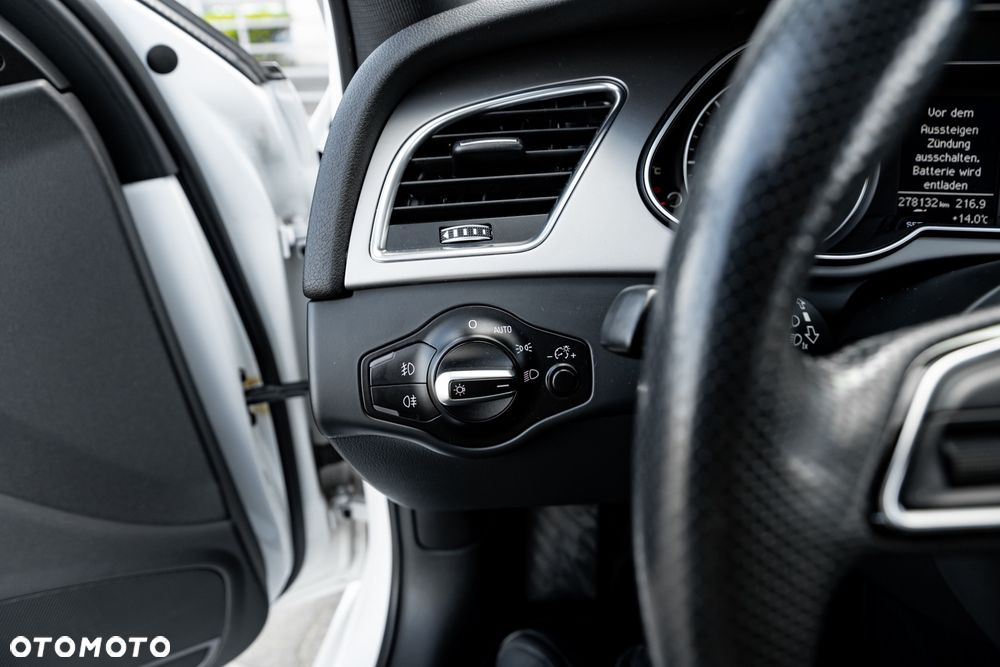 Audi A4 Avant 3.0 TDI DPF quattro S line Sportpaket - 26