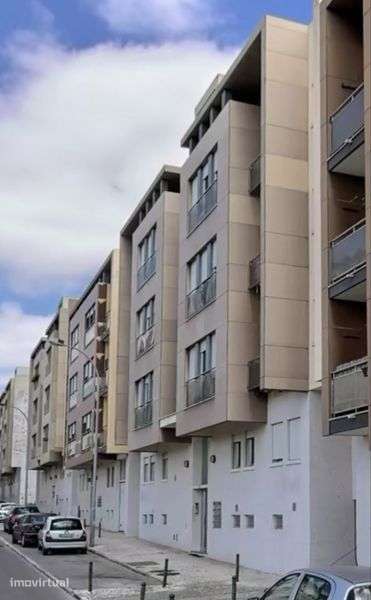 Apartamente T3 com Garagem - Parque das Oliveiras - Grande imagem: 2/2