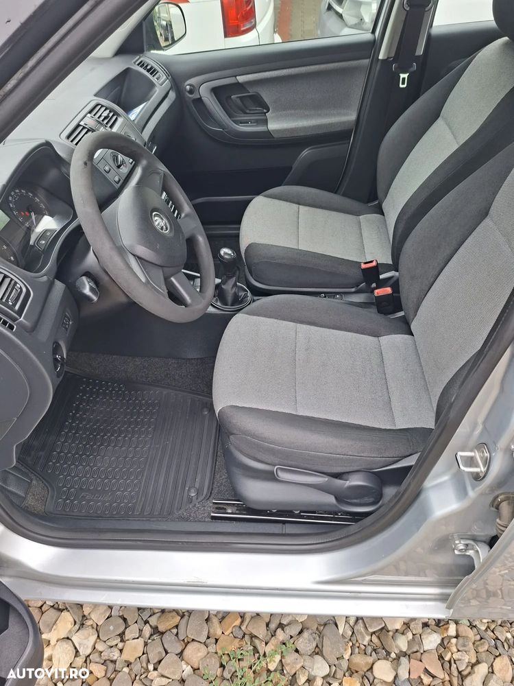 Skoda Fabia 1.2 HTP Classic - 5
