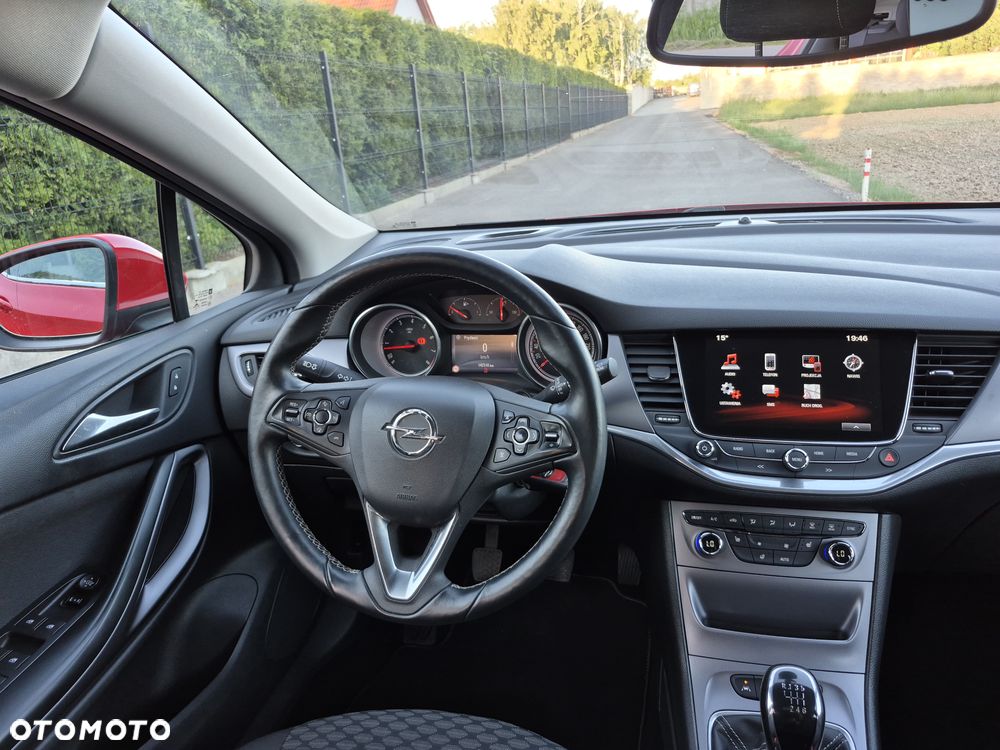 Opel Astra 1.4 T Elite S&S - 8