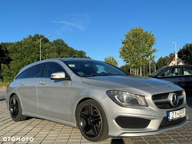 Mercedes-Benz CLA 200 7G-DCT AMG Line - 11