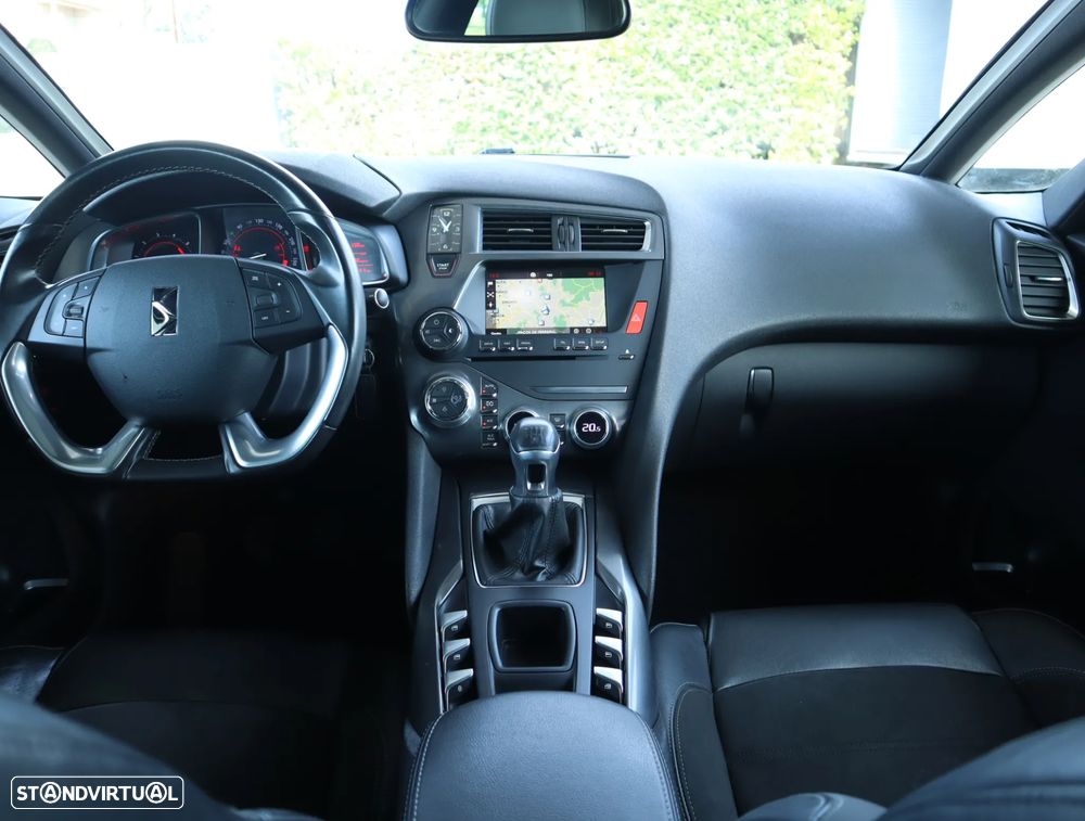 Citroën DS5 1.6 BlueHDi So Chic - 47