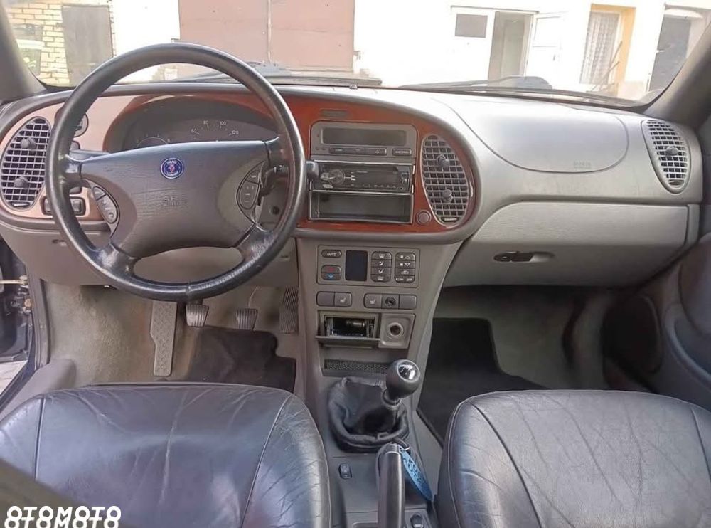 Saab 9-3 SE 2.0i - 11
