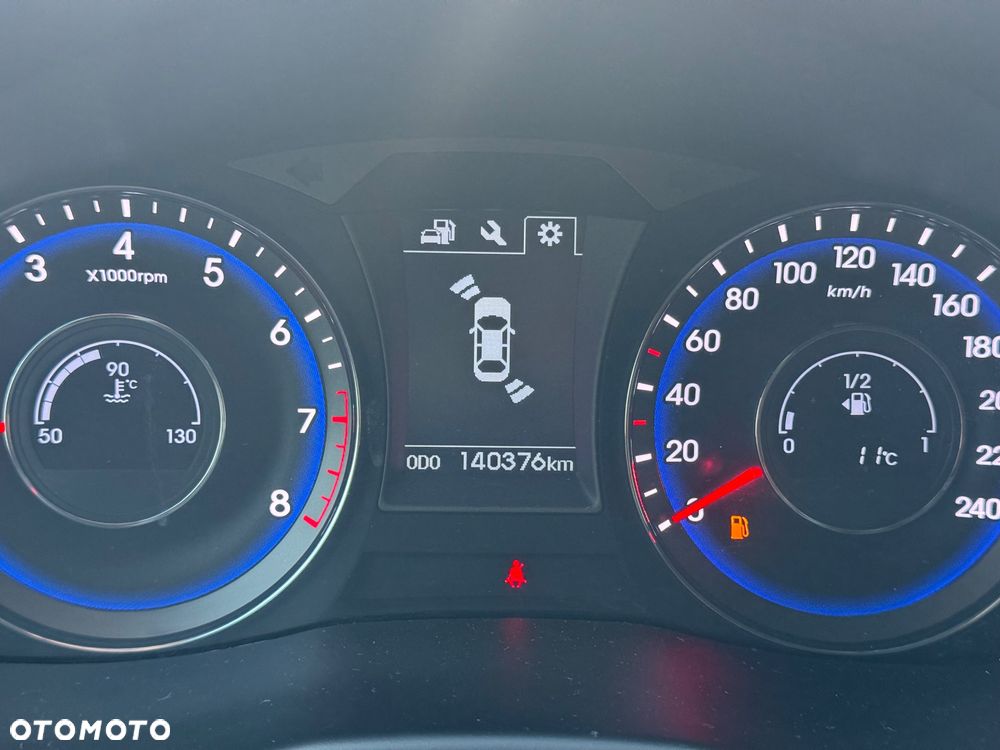 Hyundai i40 Kombi blue 1.6 Space - 34