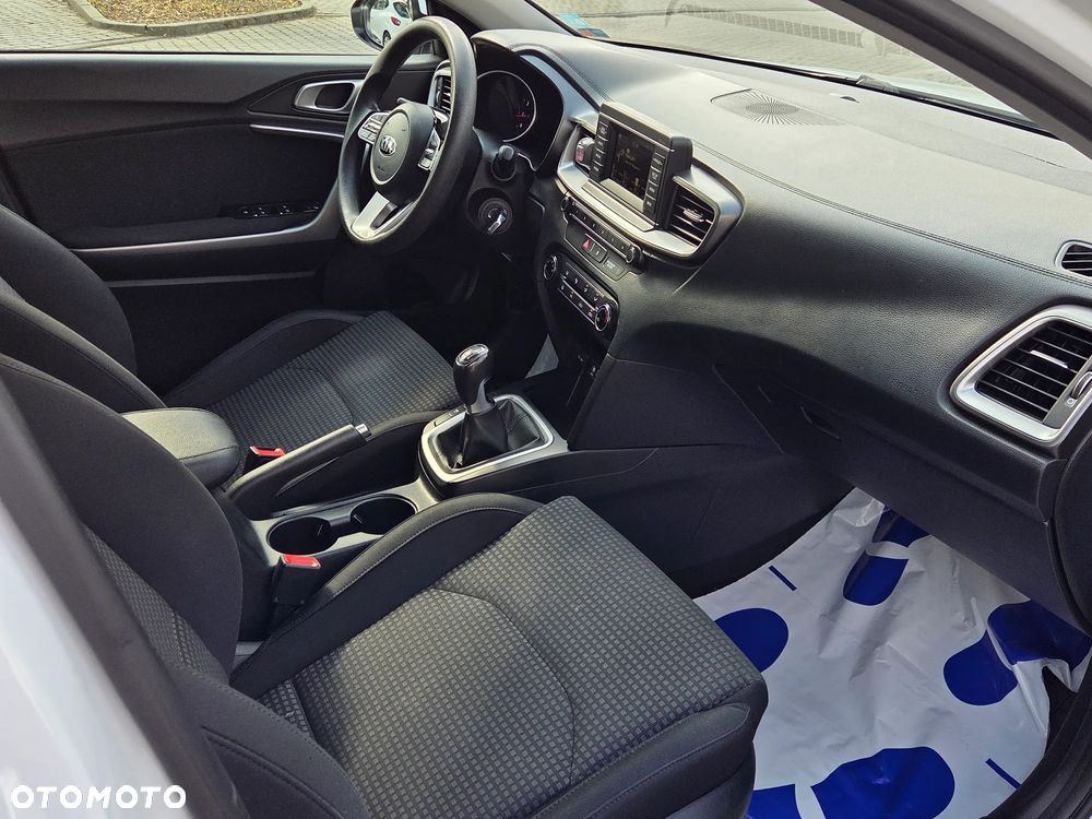 Kia Ceed 1.4 M - 19