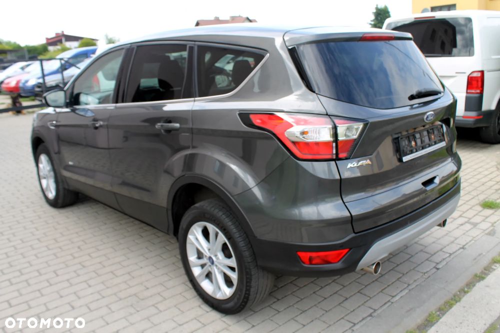 Ford Kuga 2.0 TDCi 4WD Titanium Plus - 4