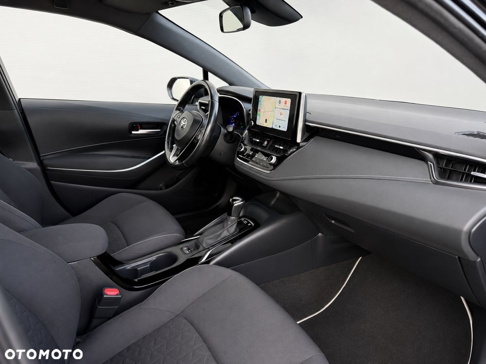 Toyota Corolla - 16