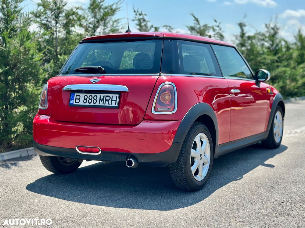 Mini Cooper One D - 2