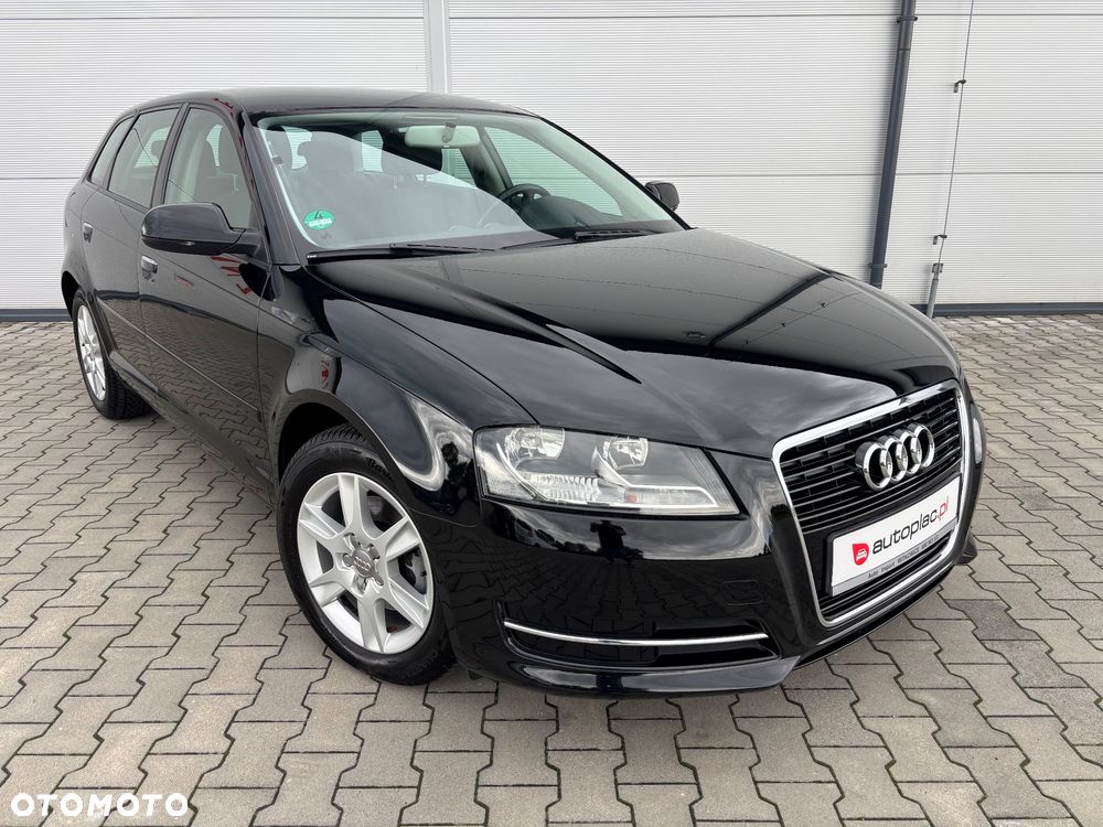 Audi A3 Sportback 1.4 TFSI Ambiente - 4