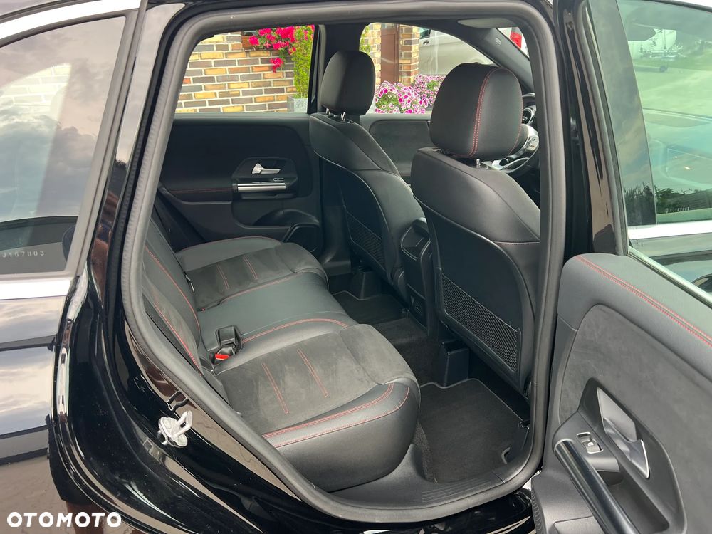 Mercedes-Benz Klasa B 200 d 8G-DCT AMG Line - 11