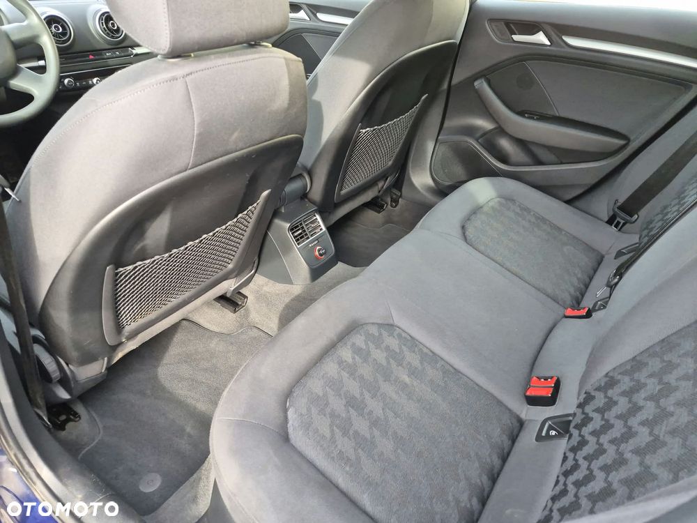 Audi A3 Sportback - 20