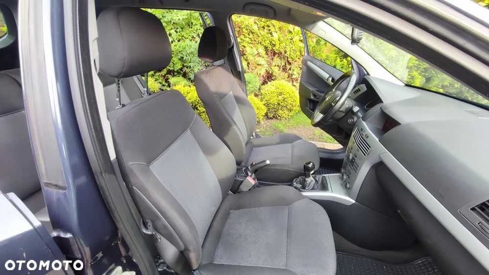 Opel Astra 1.7 CDTI DPF (119g) Edition - 12
