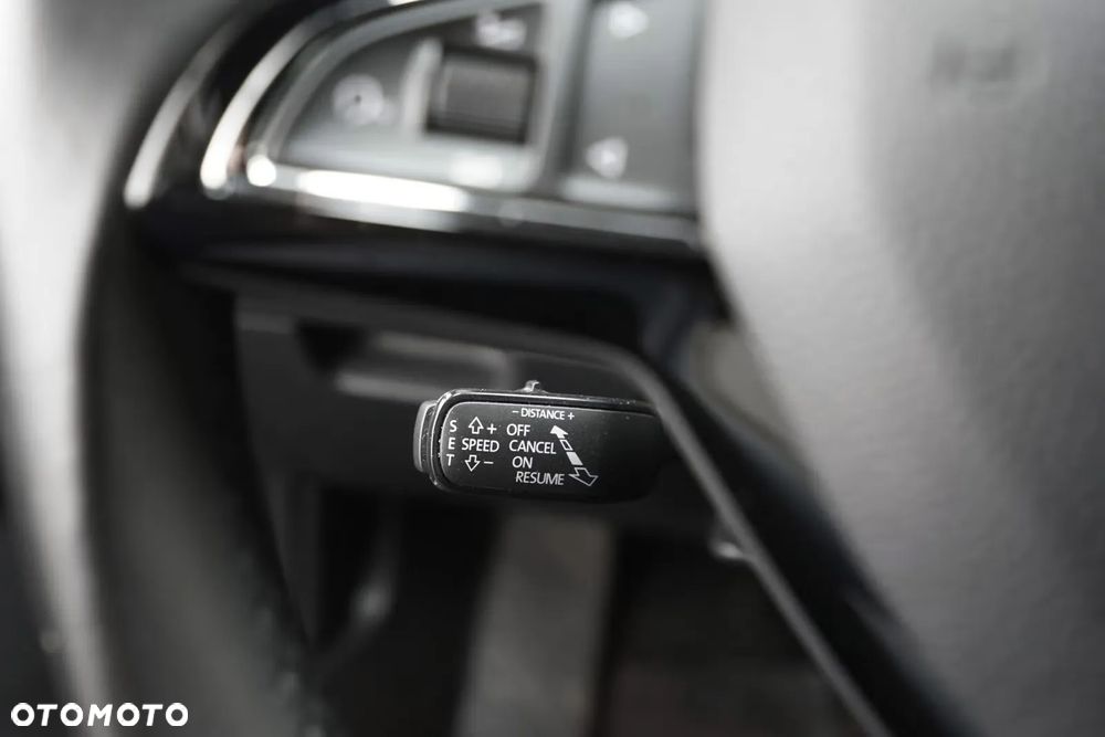 Skoda Octavia 2.0 TDI SCR 4x4 L&K DSG - 33