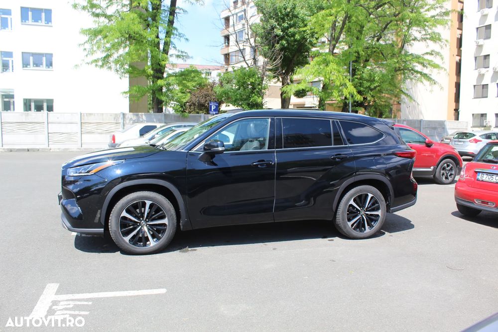 Toyota Highlander 2.5 L Dynamic Force 248CP Luxury Pearly - 7