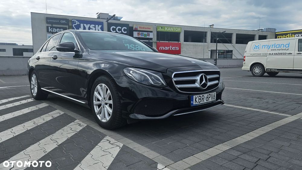 Mercedes-Benz Klasa E 220 d 9G-TRONIC - 9