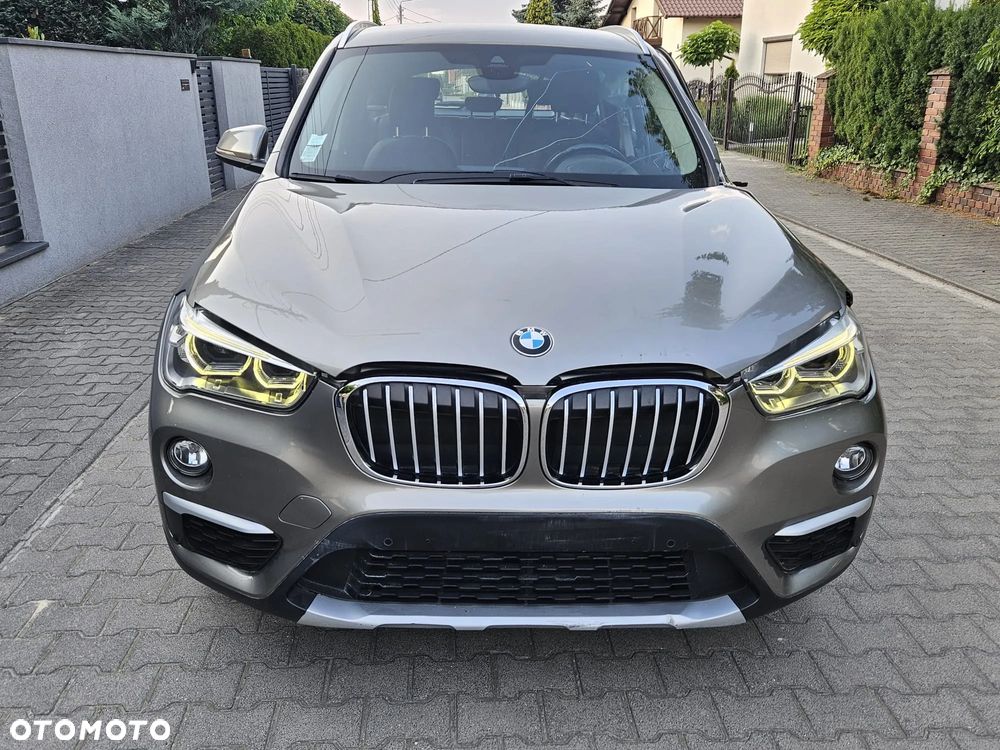 BMW X1 sDrive18d xLine sport - 4