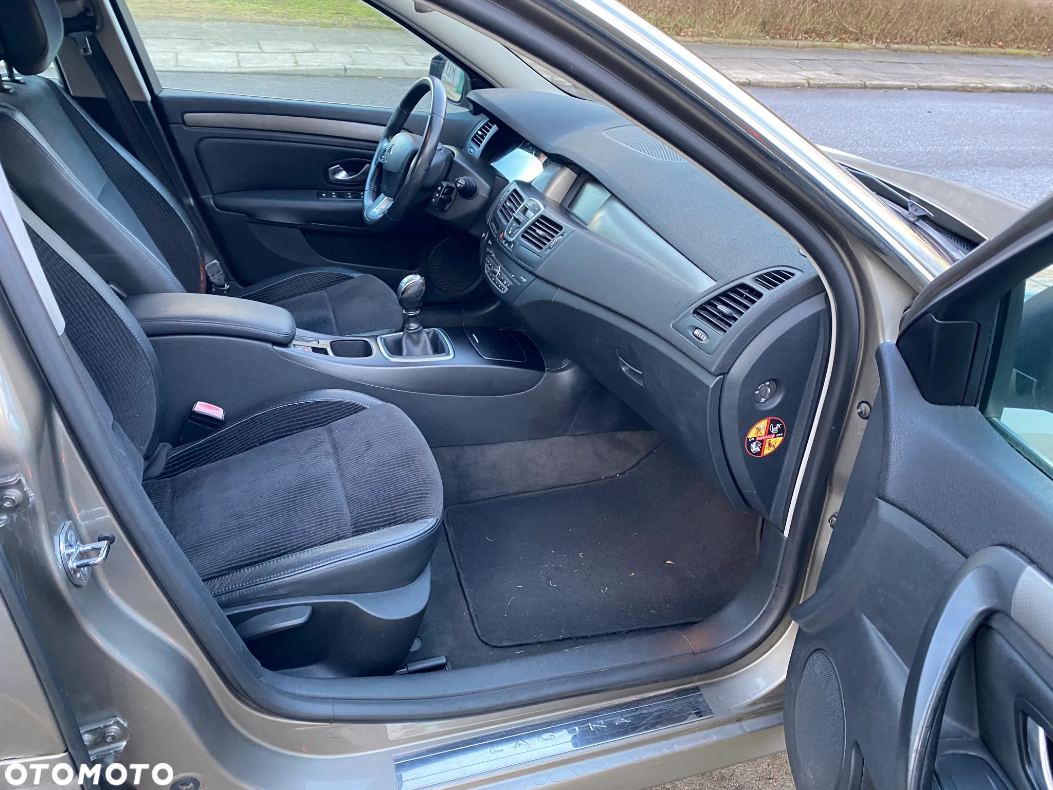 Renault Laguna 2.0 DCi Dynamique - 19