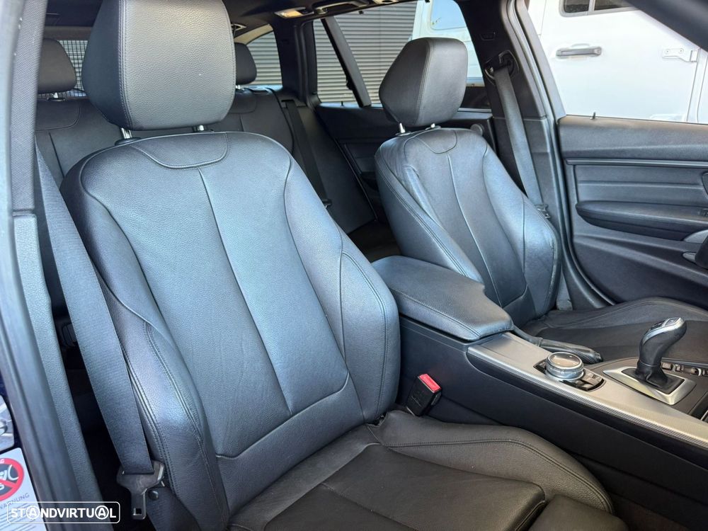 BMW 335 d Touring xDrive Pack M - 15