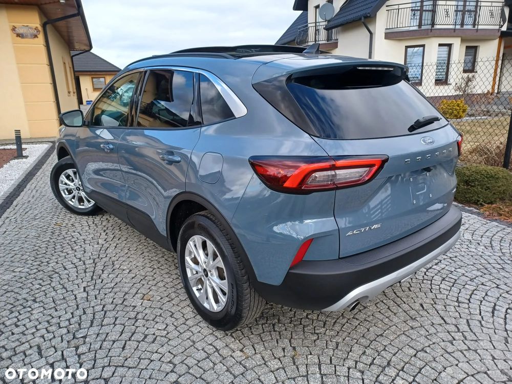 Ford Kuga - 13
