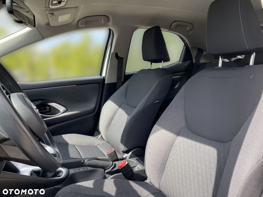 Toyota Yaris - 11