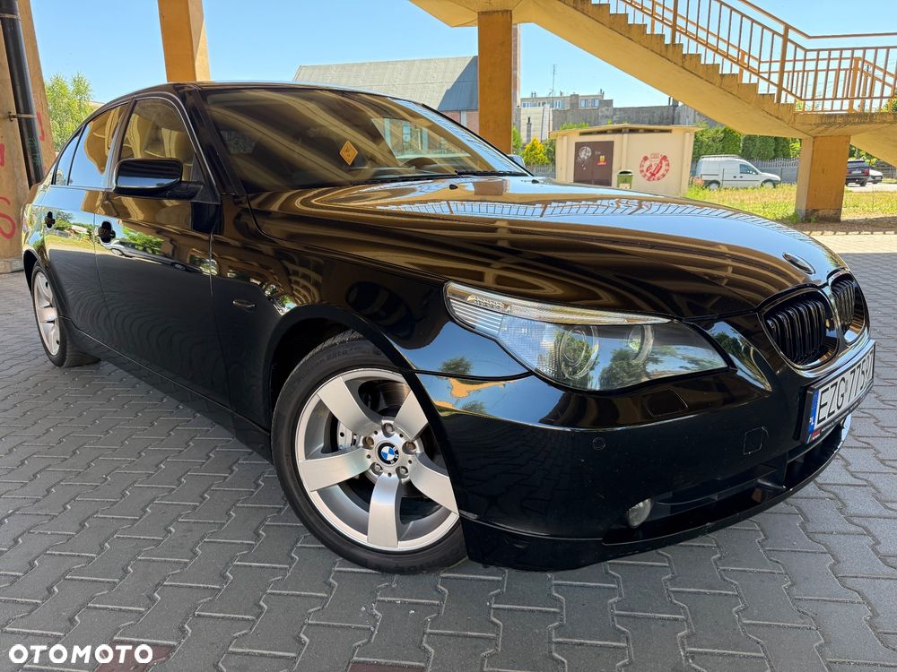 BMW Seria 5 530i - 39