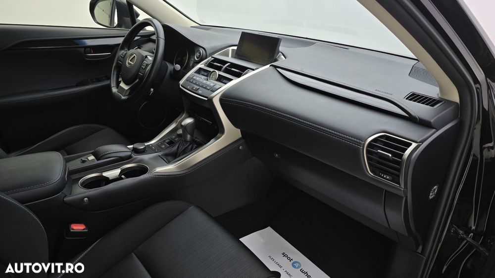 Lexus Seria NX - 20