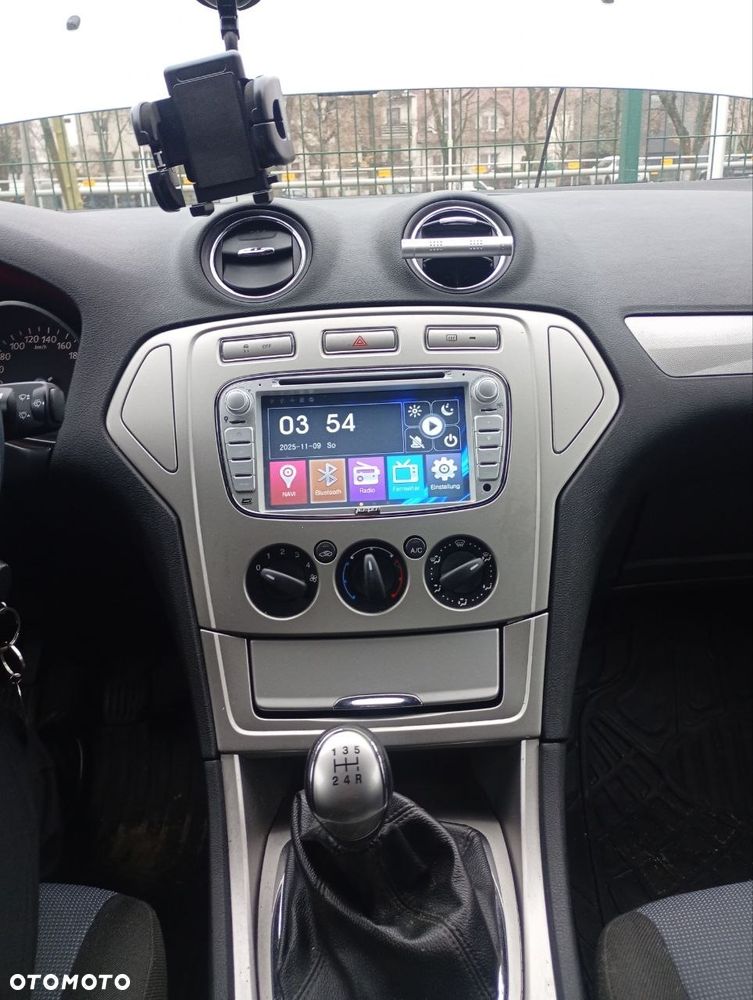 Ford Mondeo 1.6 Ambiente - 9