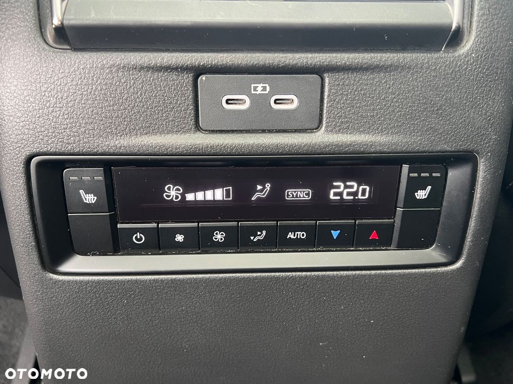 Mazda CX-70 - 9