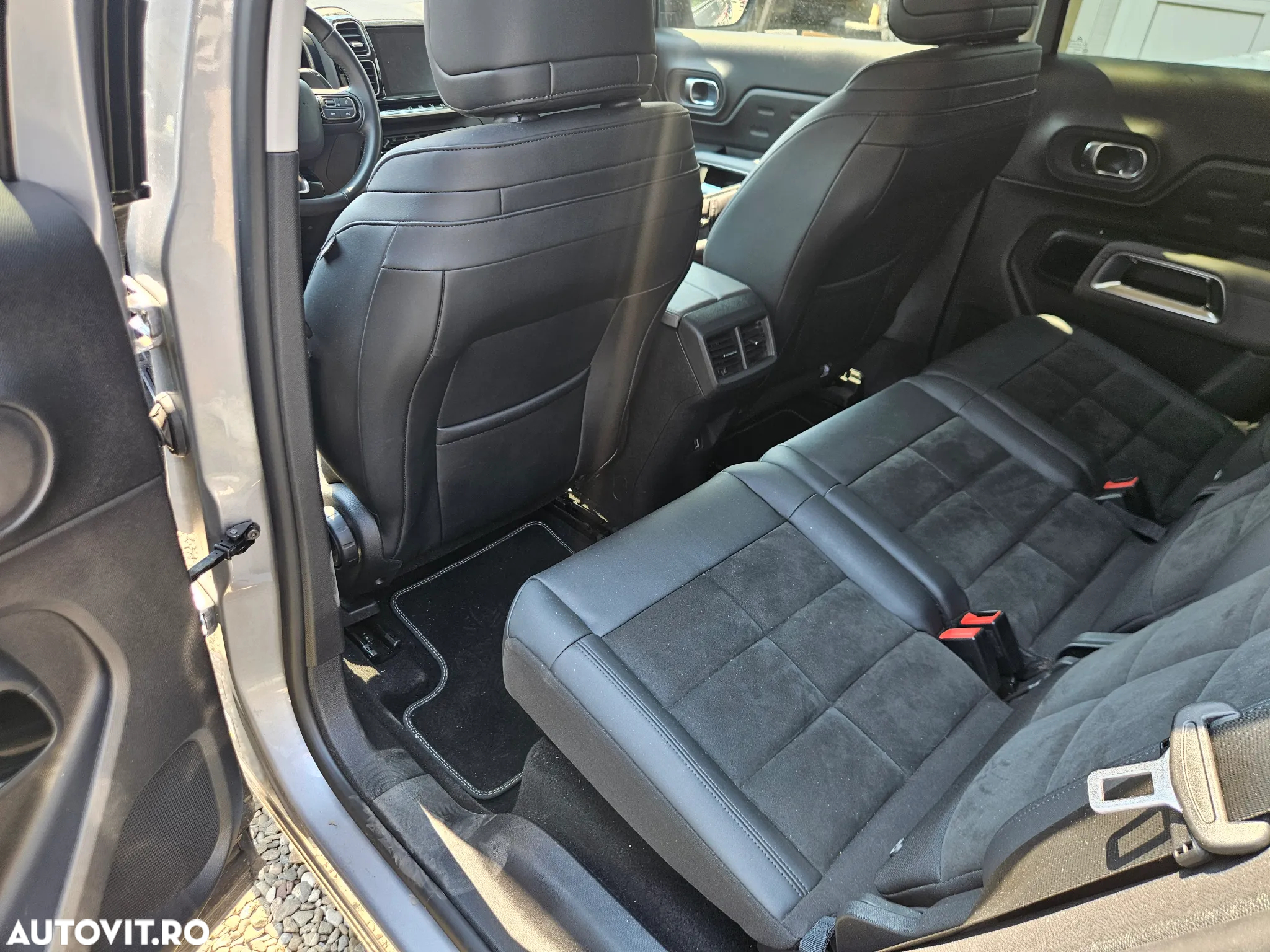 Citroën C5 Aircross 1.6 PHeV FWD 225 EAT8 Shine - 9