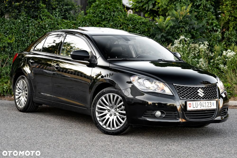 Suzuki Kizashi 2.4 4x4 CVT Sport - 2