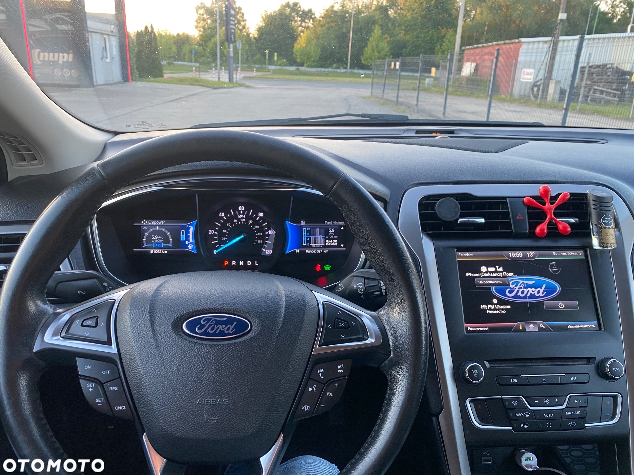 Ford Fusion 2.0 EcoBoost Titanium - 27