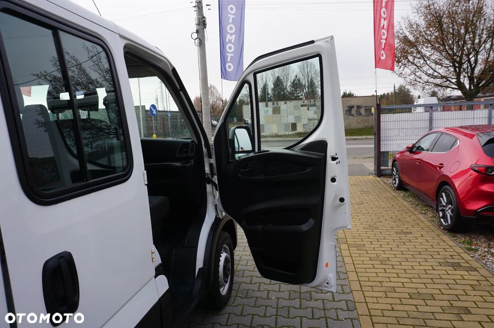 Iveco Daily 35S12 - 21