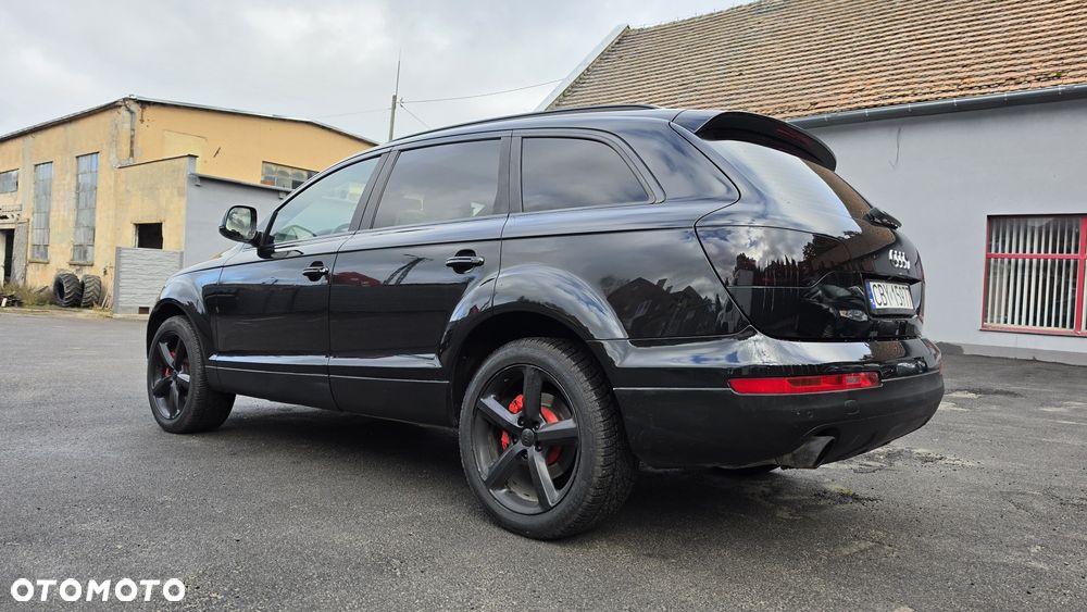 Audi Q7 2008 photo 4
