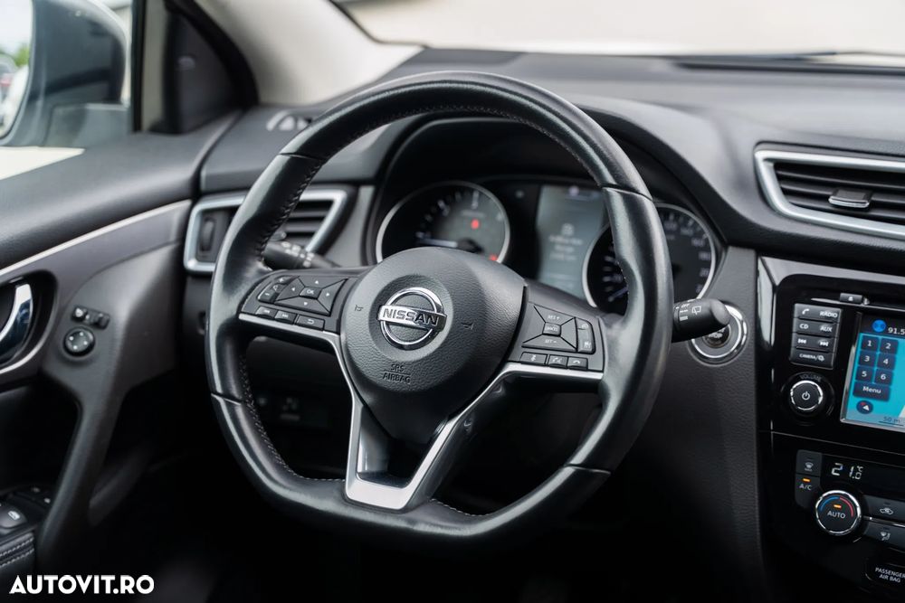 Nissan Qashqai 1.5 DCI N-CONNECTA - 17