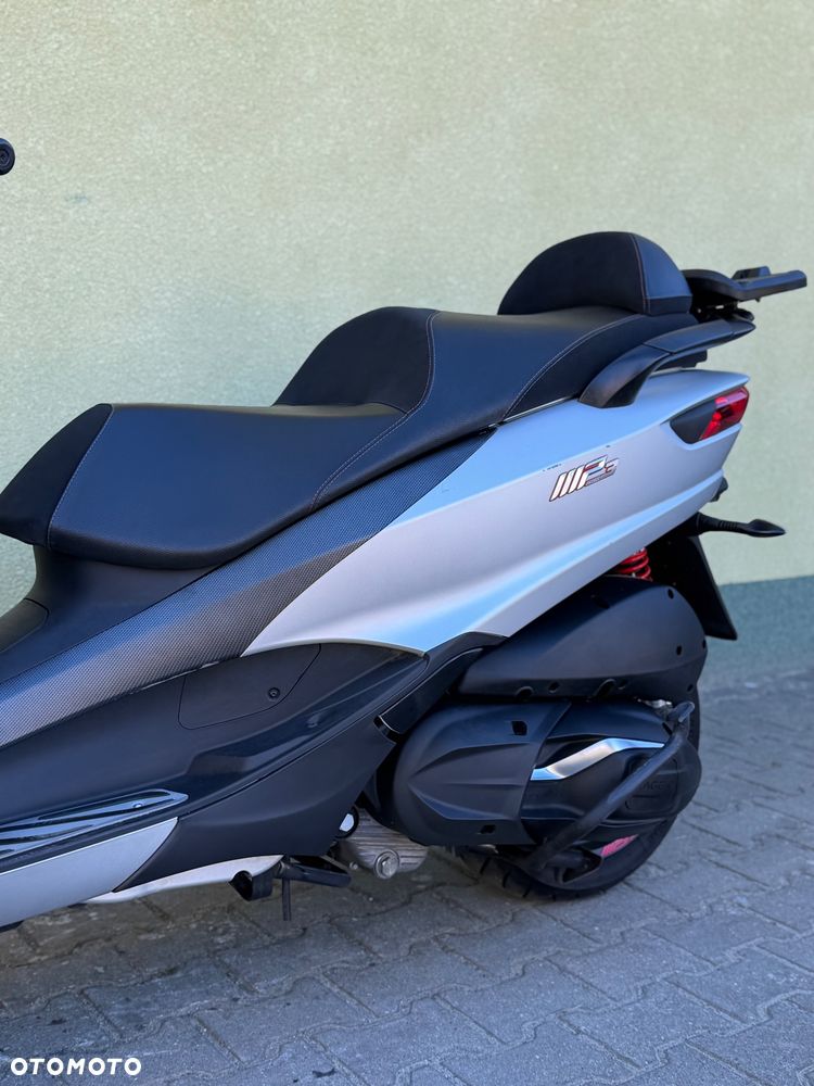 Piaggio MP-3 - 31