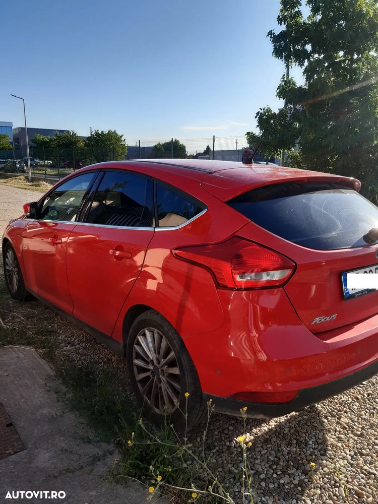 Ford Focus - 1