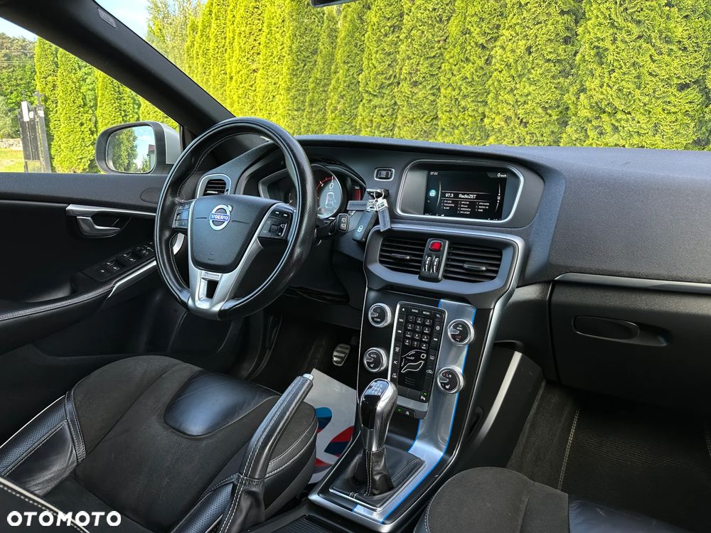 Volvo V40 D2 RDesign - 22