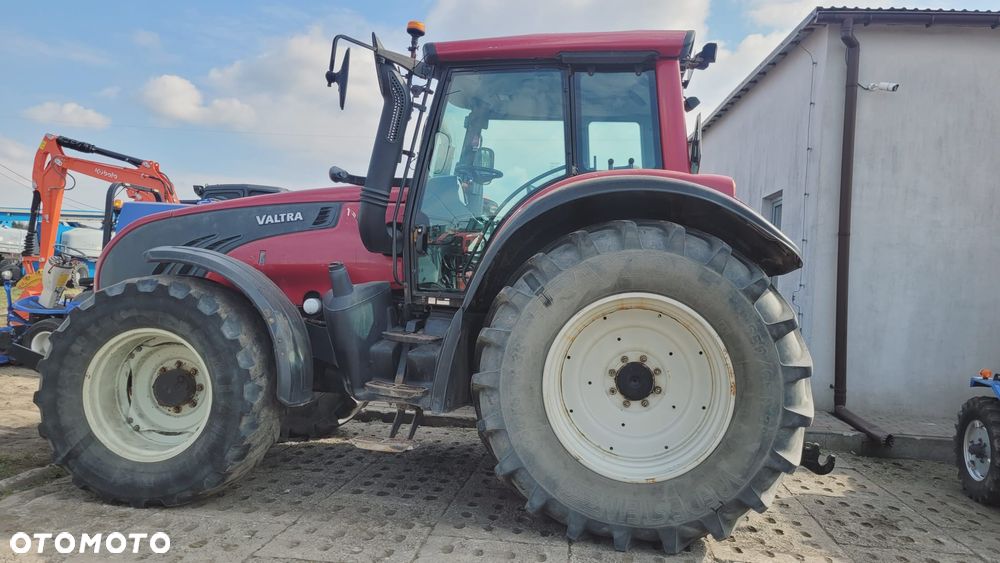 Valtra T152 - 4