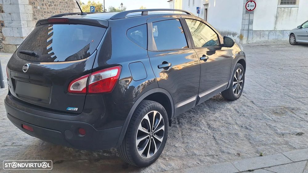 Nissan Qashqai 1.6 dCi Tekna Sport S&S — fotografia 10