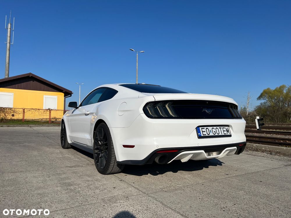 Ford Mustang 2.3 EcoBoost - 3