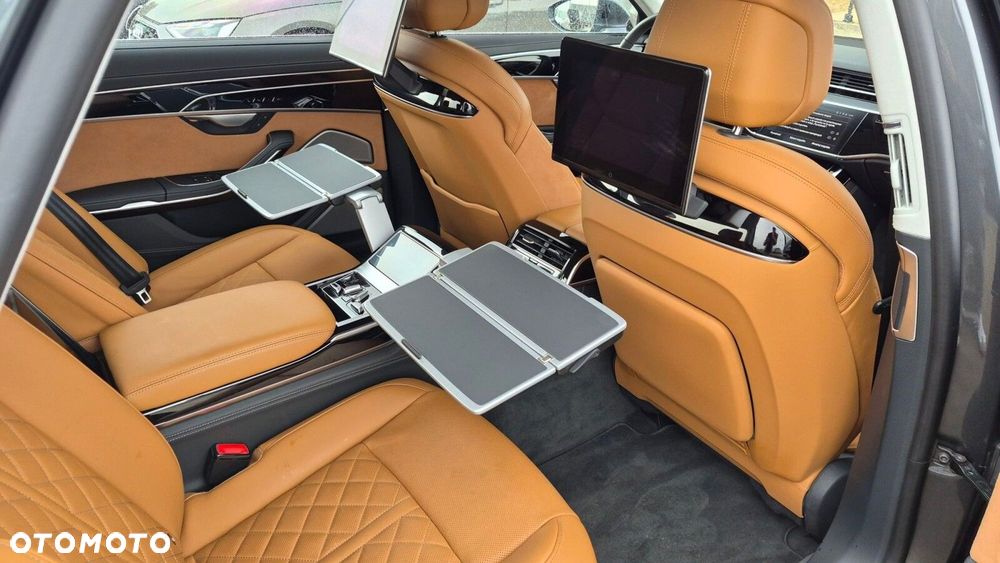 Audi A8 2025