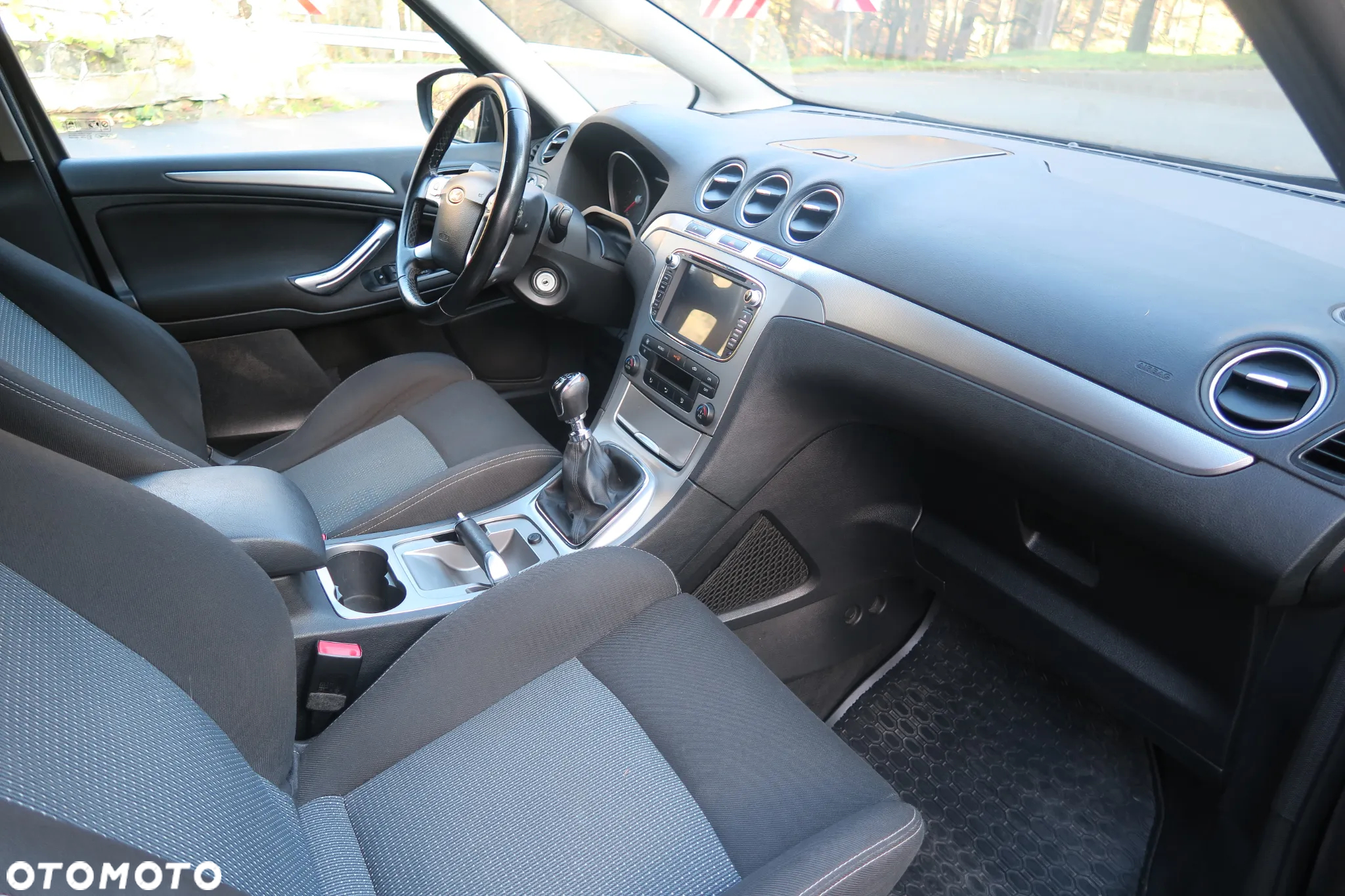 Ford S-Max 2.0 TDCi DPF Trend - 8