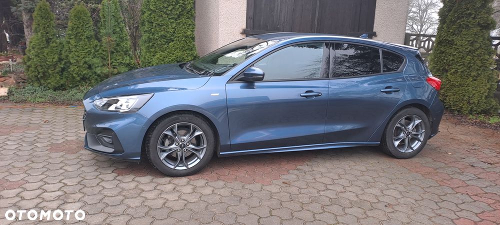 Ford Focus 1.5 EcoBlue Start-Stopp-System ST-LINE DESIGN - 4