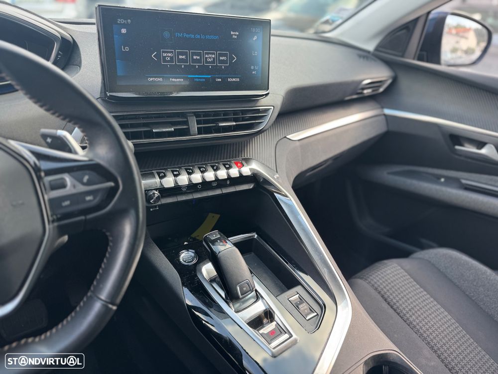 Peugeot 3008 1.5 BlueHDi Allure Pack EAT8 - 8
