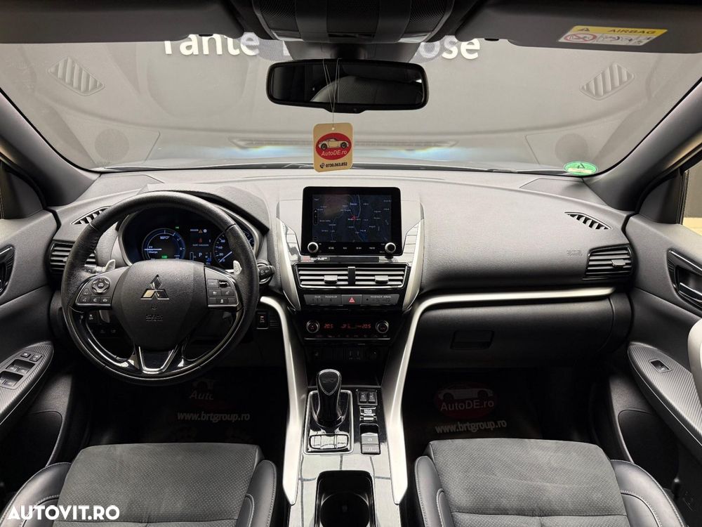 Mitsubishi Eclipse-Cross - 8
